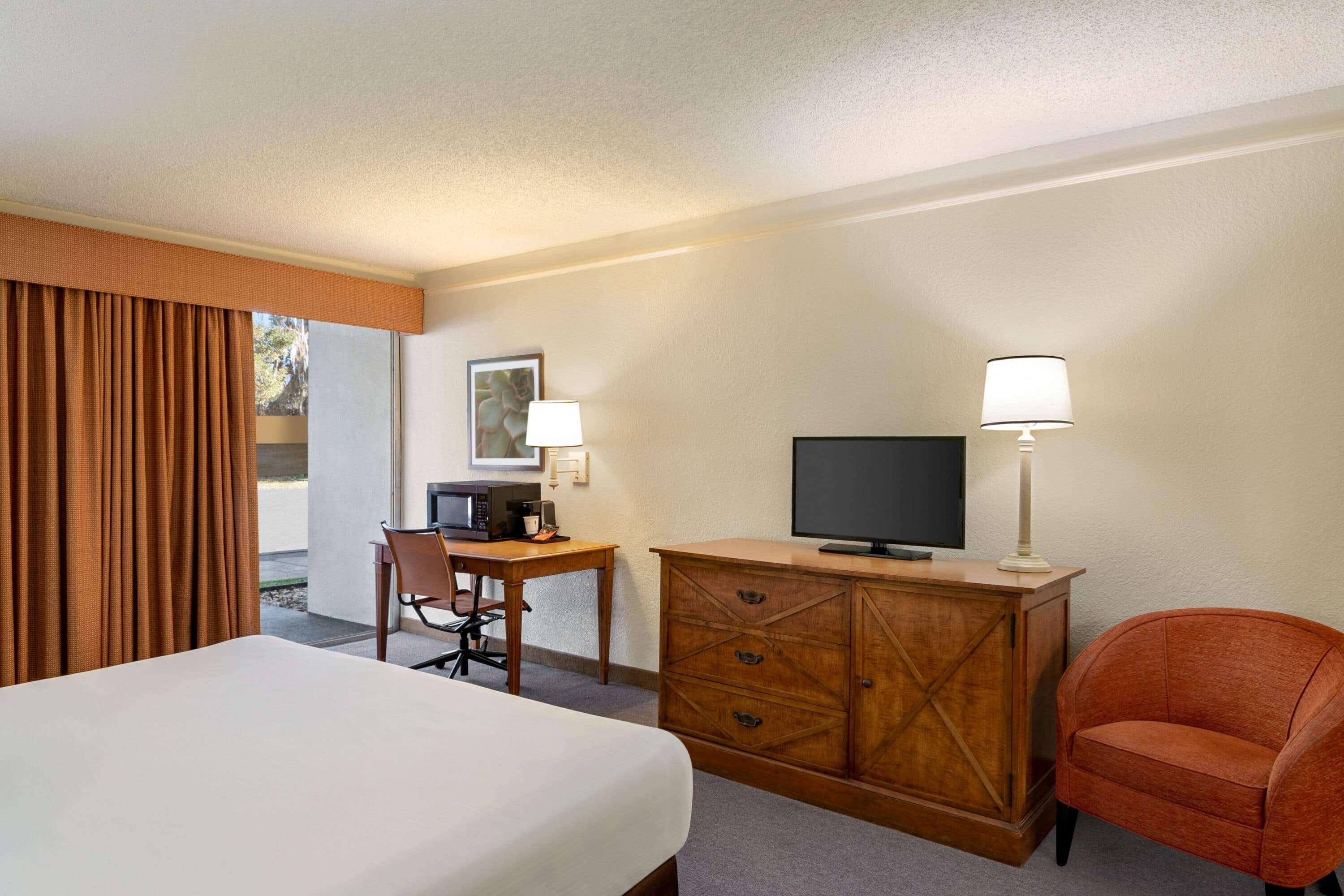 Baymont By Wyndham Daytona Beach - Intl Speedway Exterior foto