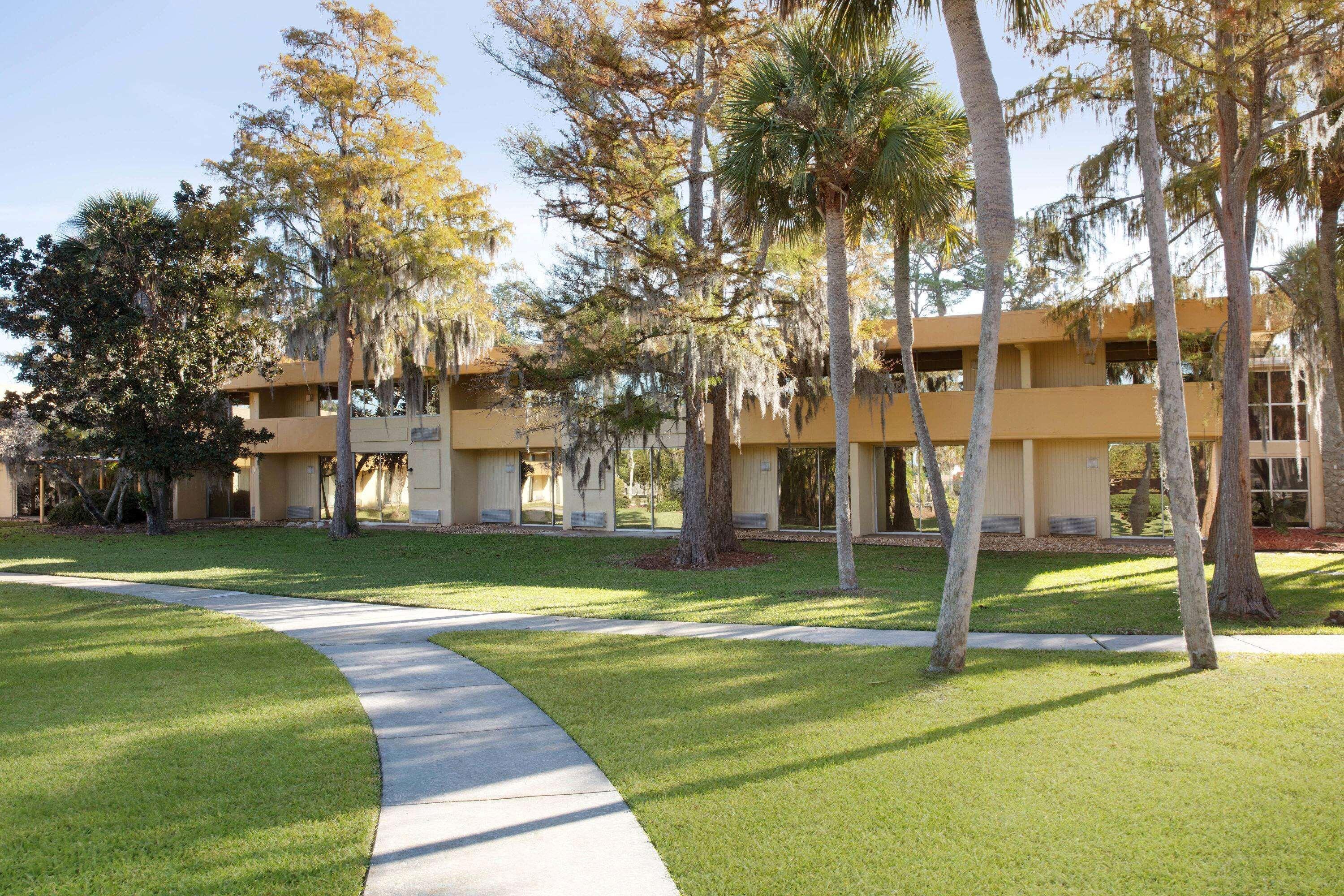 Baymont By Wyndham Daytona Beach - Intl Speedway Exterior foto