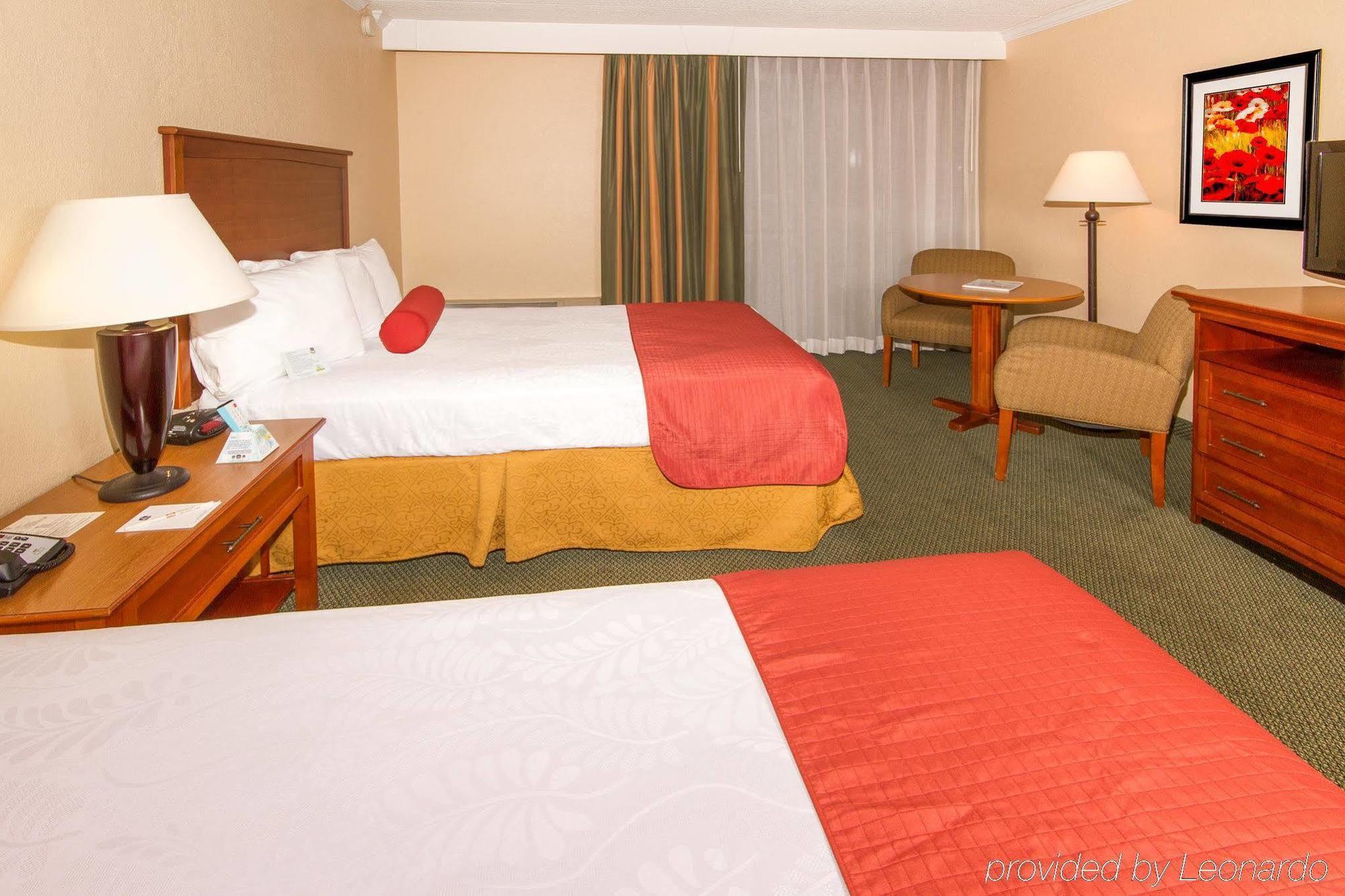 Baymont By Wyndham Daytona Beach - Intl Speedway Exterior foto